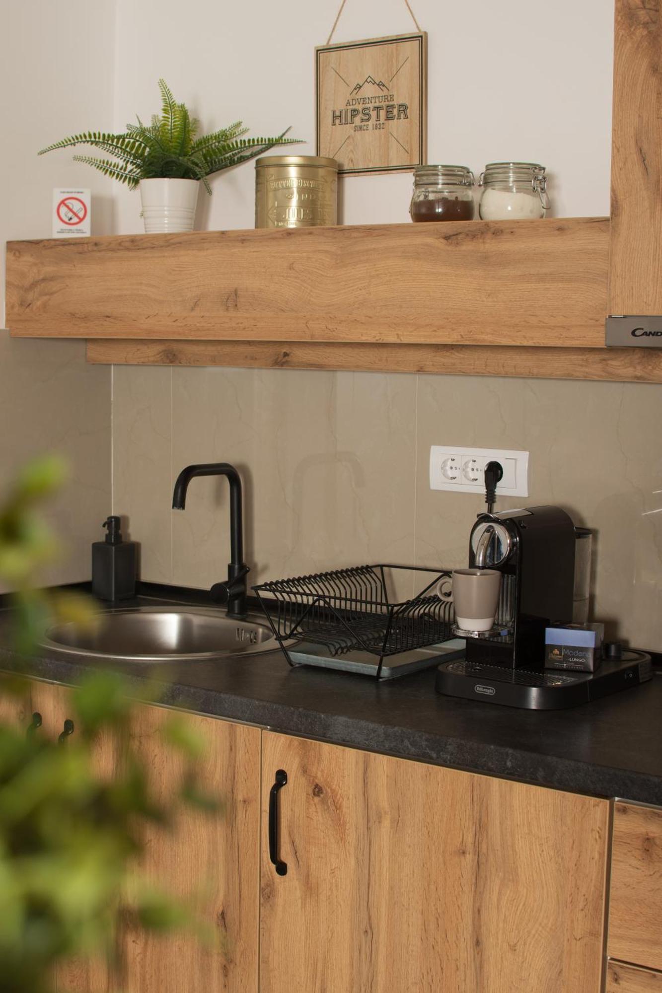 Gardenlux Vrdnik Apartment Ngoại thất bức ảnh