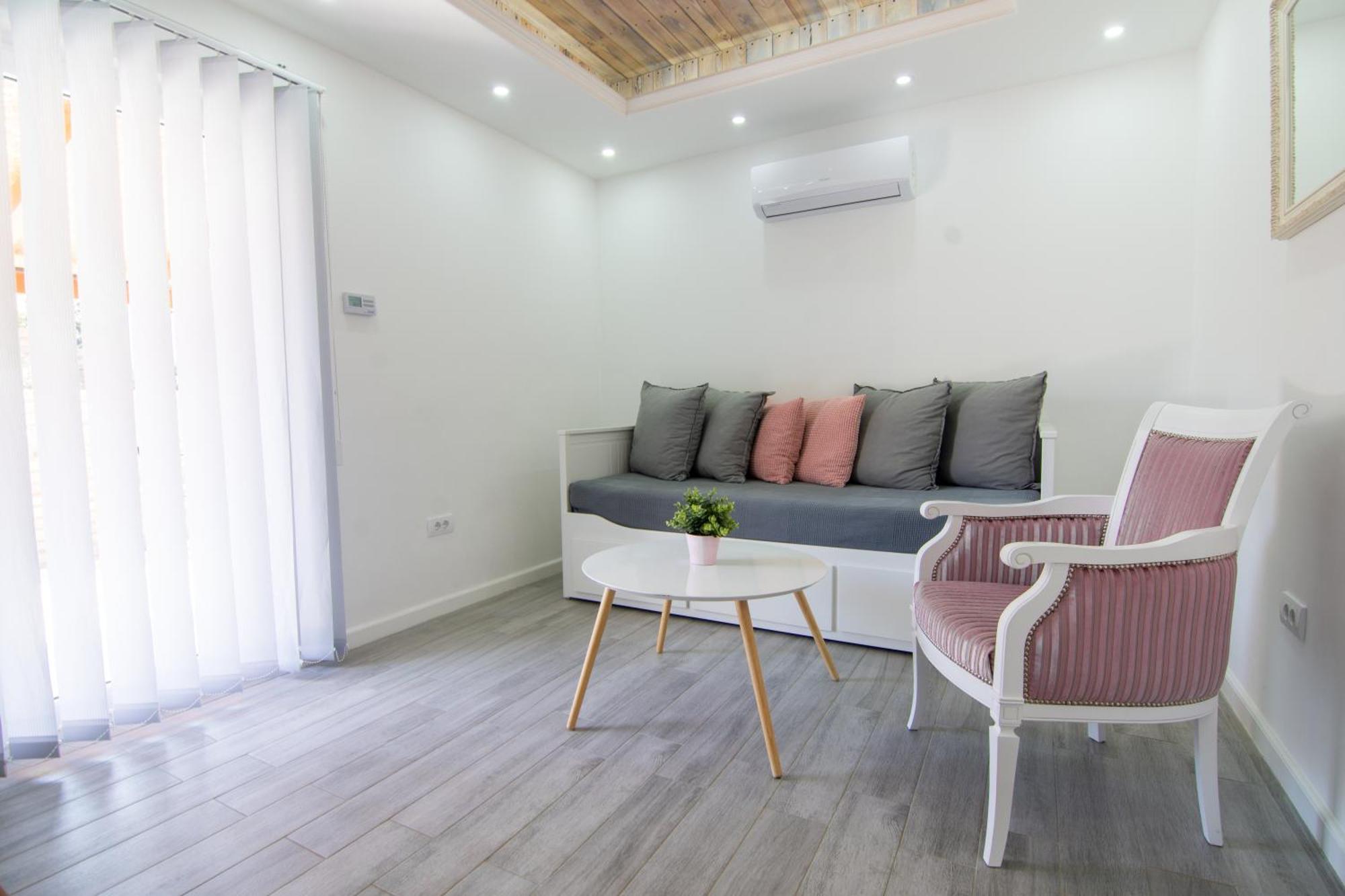 Gardenlux Vrdnik Apartment Ngoại thất bức ảnh