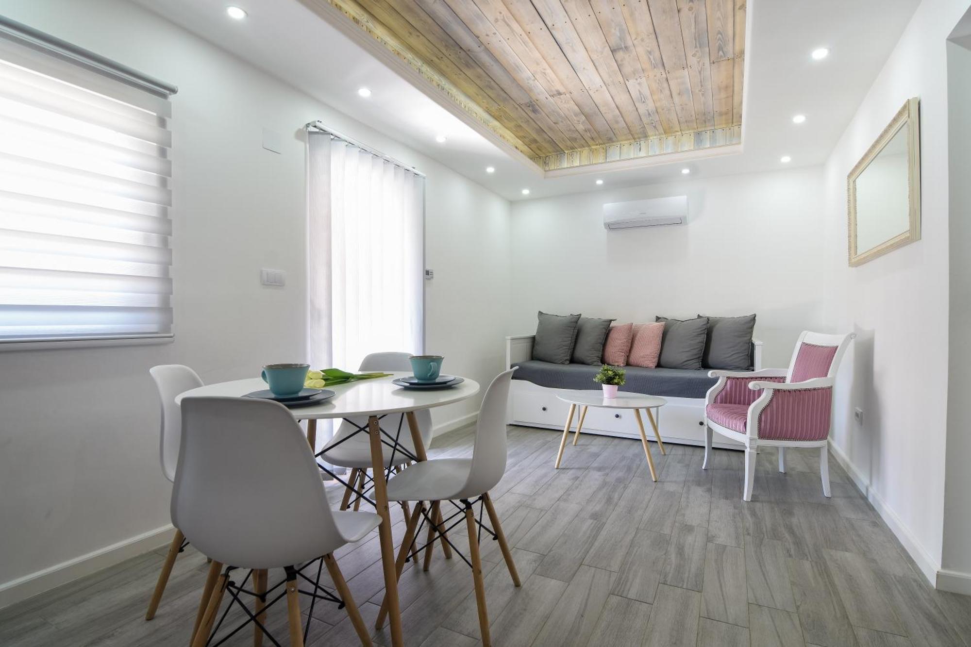 Gardenlux Vrdnik Apartment Ngoại thất bức ảnh